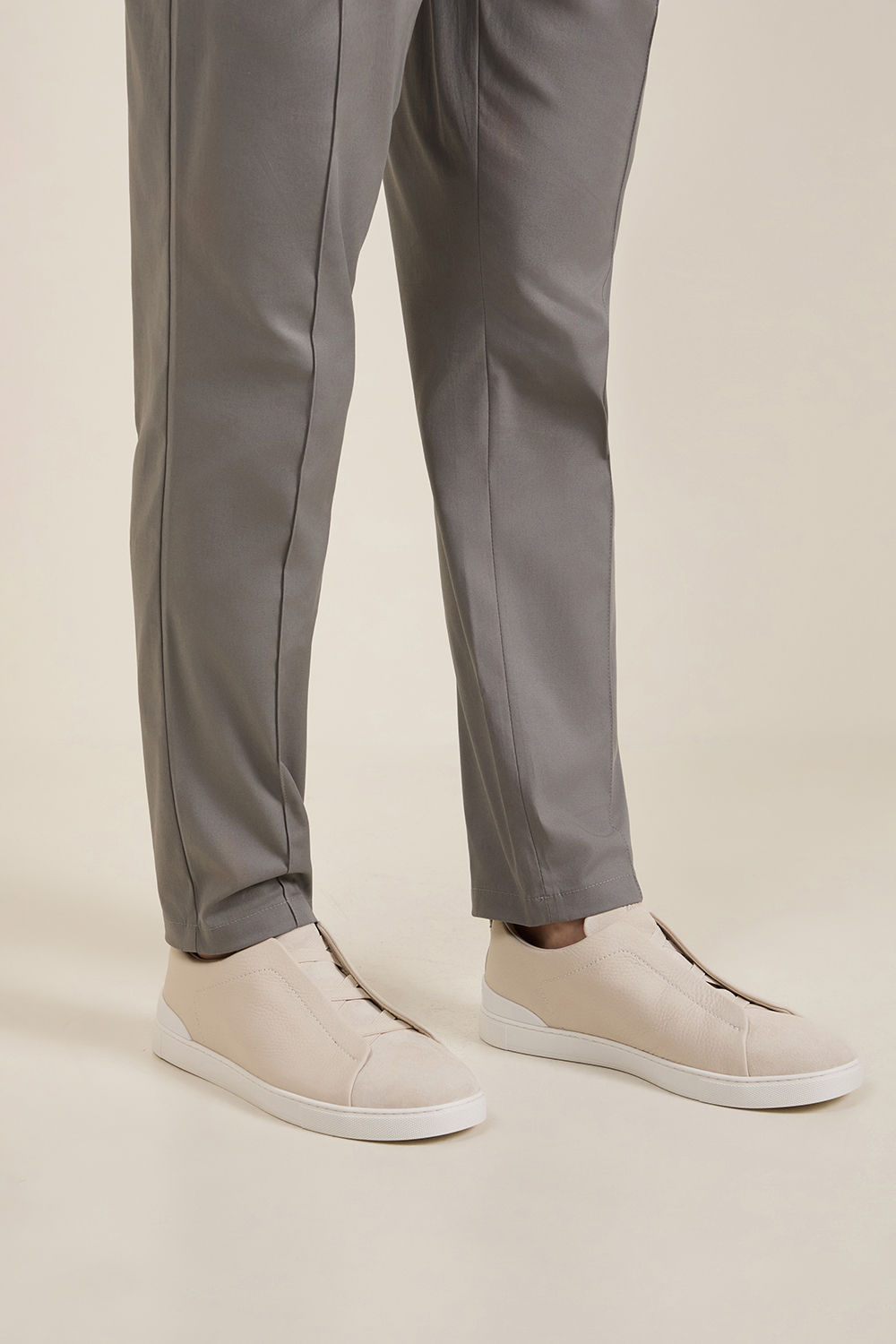 תמונת כל הלוק של נעלי סניקרס ZEGNA